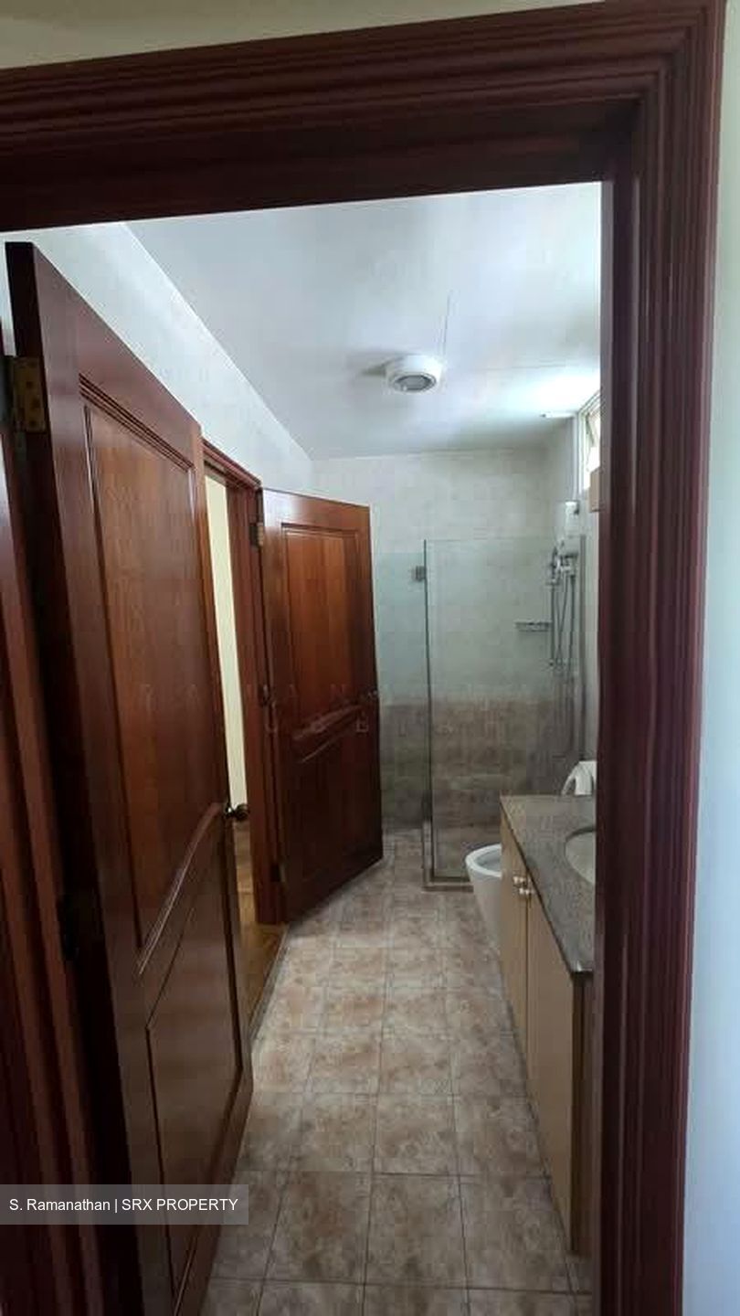 Lorong Lew Lian (D19), Semi-Detached #584451111